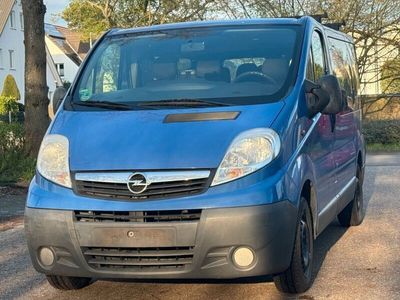 gebraucht Opel Vivaro Kombi L1H1 2,7t. 9 Sitze. HU/AU Neu. AHK