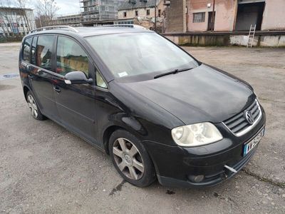 gebraucht VW Touran Highline