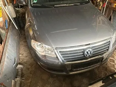 Gebraucht VW Passat 140 PS (102 kW) 2006 Grau Kombi