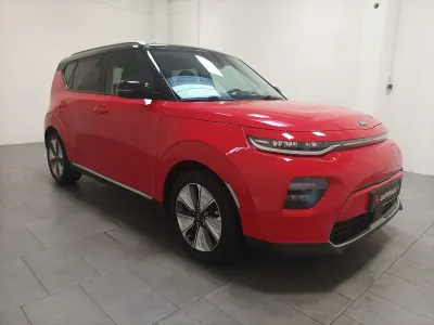 Używany Kia Soul EV Spirit 150 kW (204 KM) 2021 Czerwony SUV
