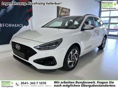 Neu Hyundai i30 GO! 99 PS (72 kW) 2025 Serenity white pearl Limousine