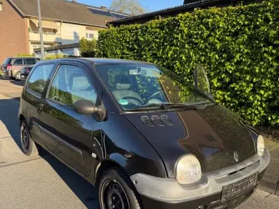Używany Renault Twingo Elysee 58 KM (42 kW) 2007 Czarny Hatchback