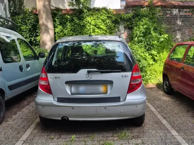 Gebraucht Mercedes A180 109 PS (80 kW) 2005 Silber Kleinwagen