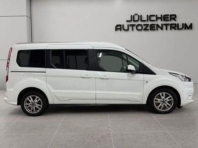Gebraucht Ford Grand Tourneo Connect Titanium 120 PS (88 kW) 2019 Frostweiß Van / Kleinbus