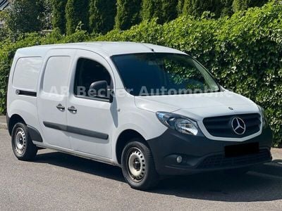Mercedes Citan 111