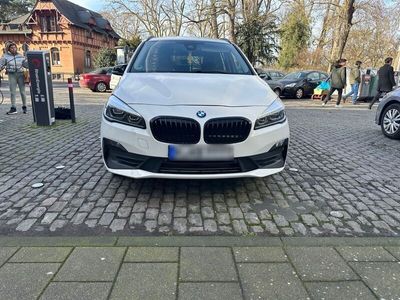 gebraucht BMW 220 Gran Tourer 220d xDrive Steptronic M Spo...