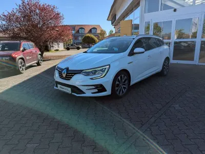 Brugt Renault Mégane GrandTour Intens 140 HK (102 kW) 2021 Hvid Stationcar