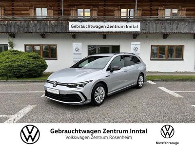 Gebraucht VW Golf VIII R-line 131 PS (96 kW) 2024 Reflexsilber Kombi