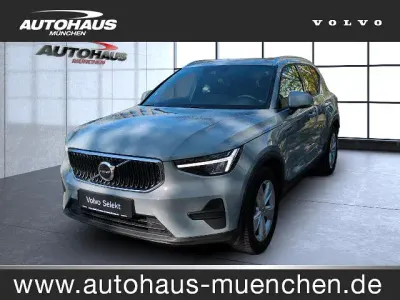 Gebraucht Volvo XC40 Core 129 PS (94 kW) 2024 Vapour grey / (metallic) SUV