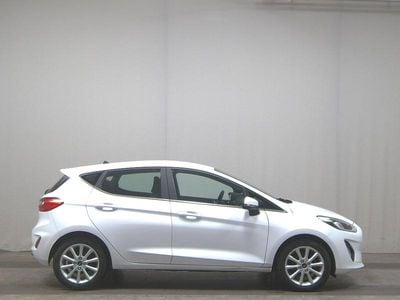 Begagnad Ford Fiesta Titanium 125 HK (91 kW) 2019 Vit Halvkombi