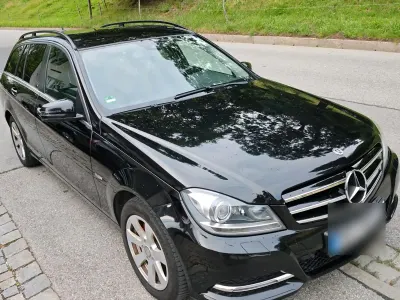 Gebraucht Mercedes C200 136 PS (100 kW) 2011 Schwarz Kombi