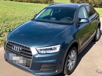 Gebraucht Audi Q3 Ambiente 150 PS (110 kW) 2016 Blau SUV