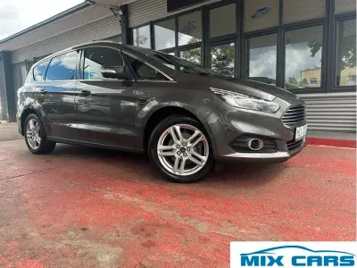 Używany Ford S-MAX Titanium 160 KM (117 kW) 2018 Szary Minivan
