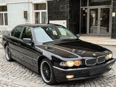 BMW 740