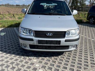 Begagnad Hyundai Matrix GLS 103 HK (75 kW) 2007 Silver Minibuss