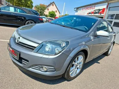 Gebraucht Opel Astra GTC Sport 125 PS (91 kW) 2005 Grau Coupé