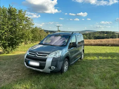Gebraucht Citroën Berlingo XTR 90 PS (66 kW) 2011 Grau Van / Kleinbus
