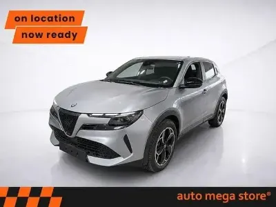 Gebraucht Alfa Romeo Junior 114 kW (156 PS) 2025 Grau SUV
