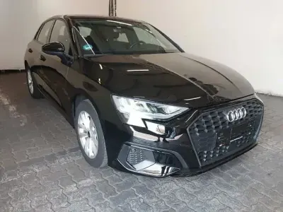 Gebraucht Audi A3 Sport 150 PS (110 kW) 2022 Schwarz Limousine