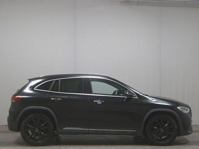 Gebraucht Mercedes GLA220 AMG line 190 PS (139 kW) 2023 Schwarz SUV