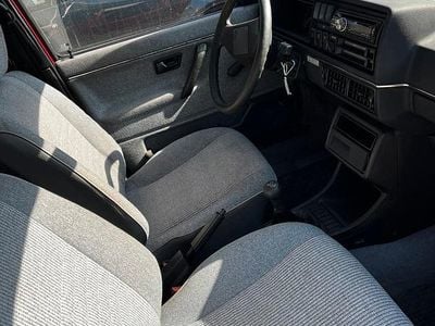 Gebraucht VW Golf II 75 PS (55 kW) 1990 Rot Kleinwagen