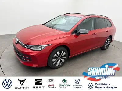 Gebraucht VW Golf VIII Goal 150 PS (110 kW) 2025 Rot Kombi