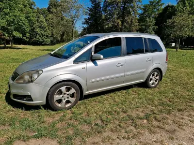 Gebraucht Opel Zafira 150 PS (110 kW) 2005 Silber Van / Kleinbus