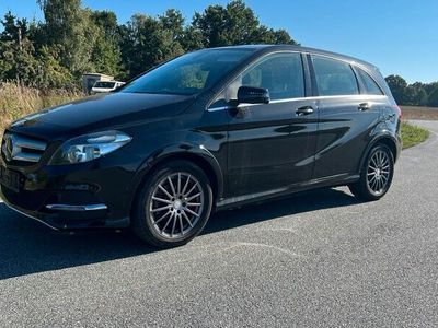 gebraucht Mercedes B250e Electric Drive