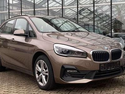 BMW 218