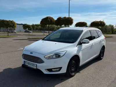 Używany Ford Focus 150 KM (110 kW) 2015 Biały Sedan/Limuzyna