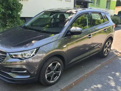Gebraucht Opel Grandland X Edition 131 PS (96 kW) 2019 Grau SUV
