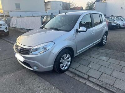 Gebraucht Dacia Sandero Lauréate 75 PS (55 kW) 2009 Platingrau Limousine