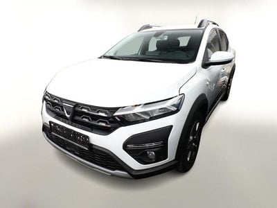 Używany Dacia Sandero Comfort 91 KM (66 kW) 2021 Biały