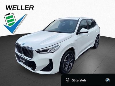 Weiss Gebraucht 2023 BMW iX1 M Sport SUV | 36.850 € (Superpreis)