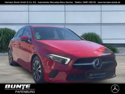 Gebraucht Mercedes A160 Progressive 109 PS (80 kW) 2019 Jupiterrot (rot) Limousine