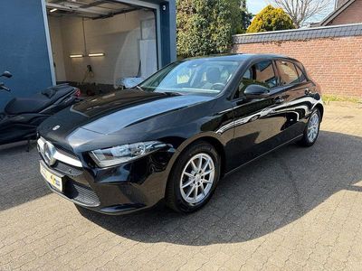 Usata Mercedes A180 Style 116 CV (85 kW) 2021 Nero Berlina