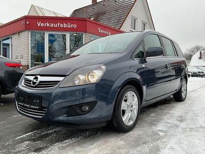 Blau Gebraucht 2011 Opel Zafira Design Edition Van / Kleinbus | 7.900 € (Etwas zu teuer)