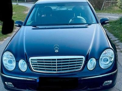 Mercedes E240