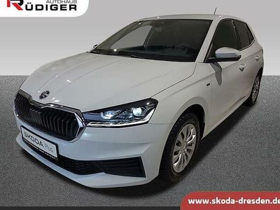Weiß Gebraucht 2023 Skoda Fabia Tour Kleinwagen | 22.450 € (Etwas zu teuer)