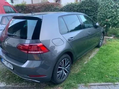 Gebraucht VW Golf VII Join 86 PS (63 kW) 2018 Grau Limousine