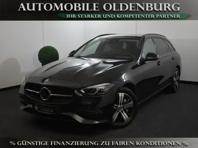 Gebraucht Mercedes C300e Avantgarde 313 PS (230 kW) 2022 Schwarz Limousine