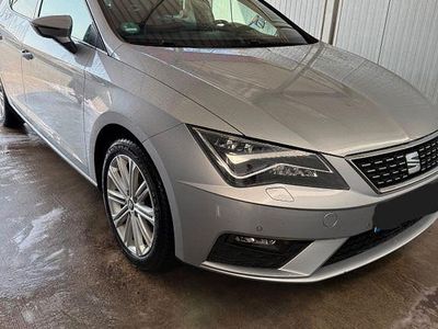 Gebraucht Seat Leon XCELLENCE 150 PS (110 kW) 2019 Silber Limousine