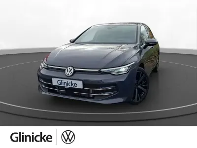 Neu VW Golf VIII Style 150 PS (110 kW) 2026 Delfingrau metallic Limousine