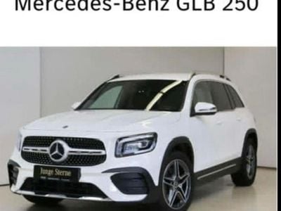 Mercedes GLB250