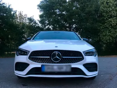 Gebraucht Mercedes CLA220 AMG line Plus 190 PS (139 kW) 2022 Weiß Coupé