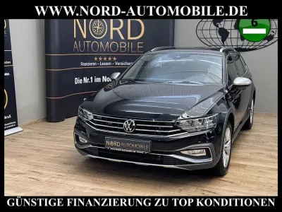 Używany VW Passat Alltrack 200 KM (147 kW) 2023 Czarny Kombi