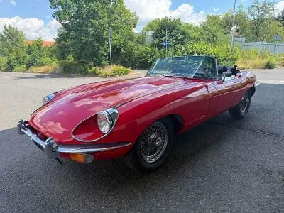 Gebraucht Jaguar E-Type 250 PS (183 kW) 1970 Rot Cabrio