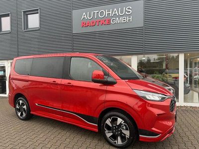Gebraucht Ford Tourneo Sport 170 PS (125 kW) 2025 Rot Van / Kleinbus