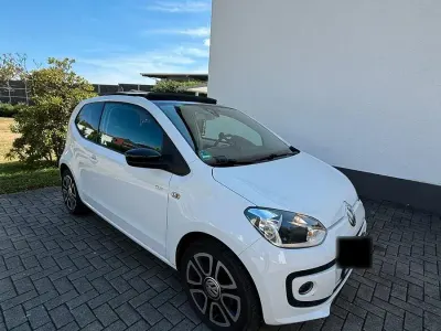 Gebraucht VW up! Cup 75 PS (55 kW) 2015 Weiß Kleinwagen