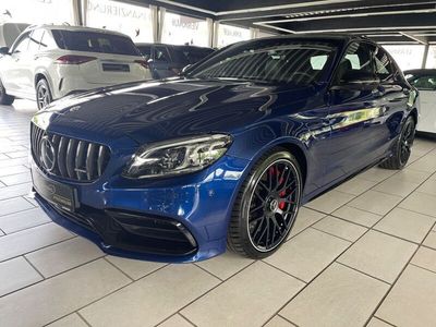 Brillantblau metallic Gebraucht 2020 Mercedes C63S AMG AMG Limousine | 67.999 €